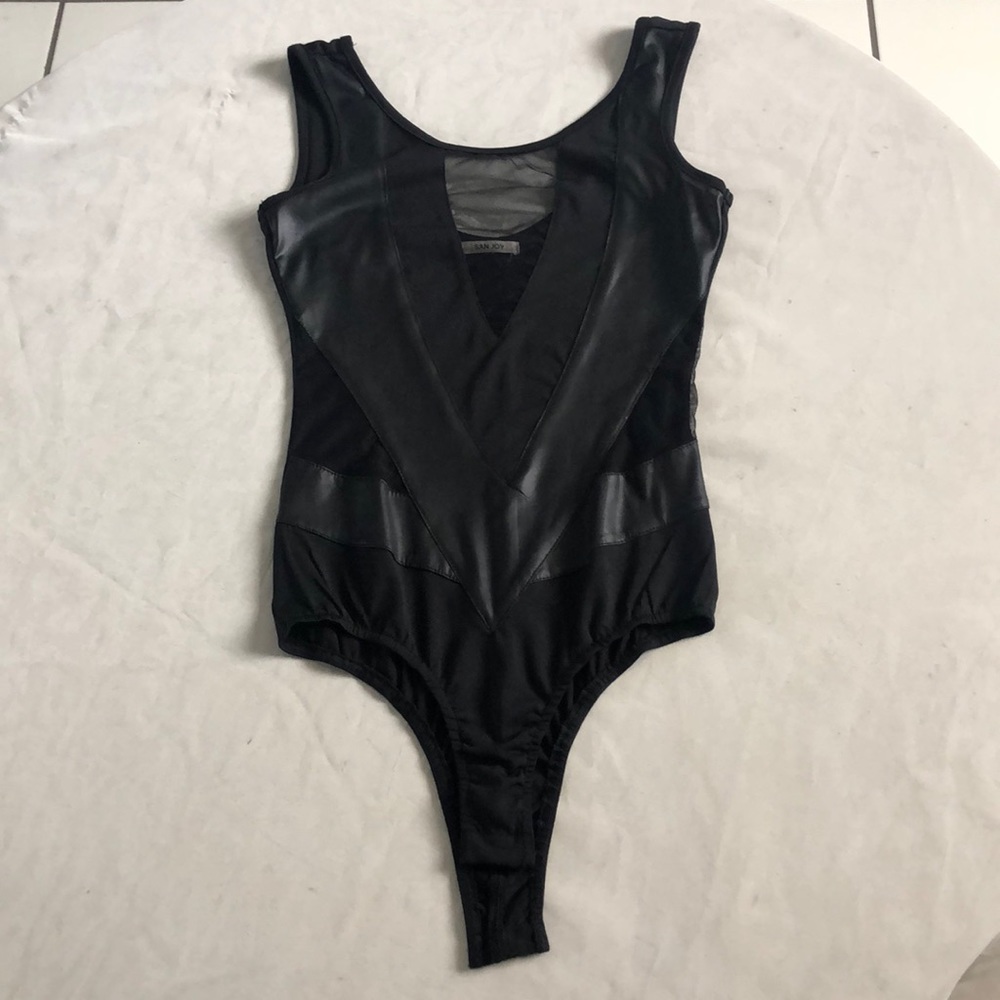 Black Bodysuit 🖤
